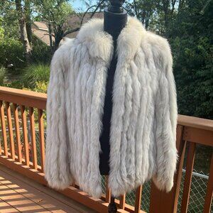 Absolutely Fabulous Vintage Wilson's Saga Blue Fox Coat Size Med